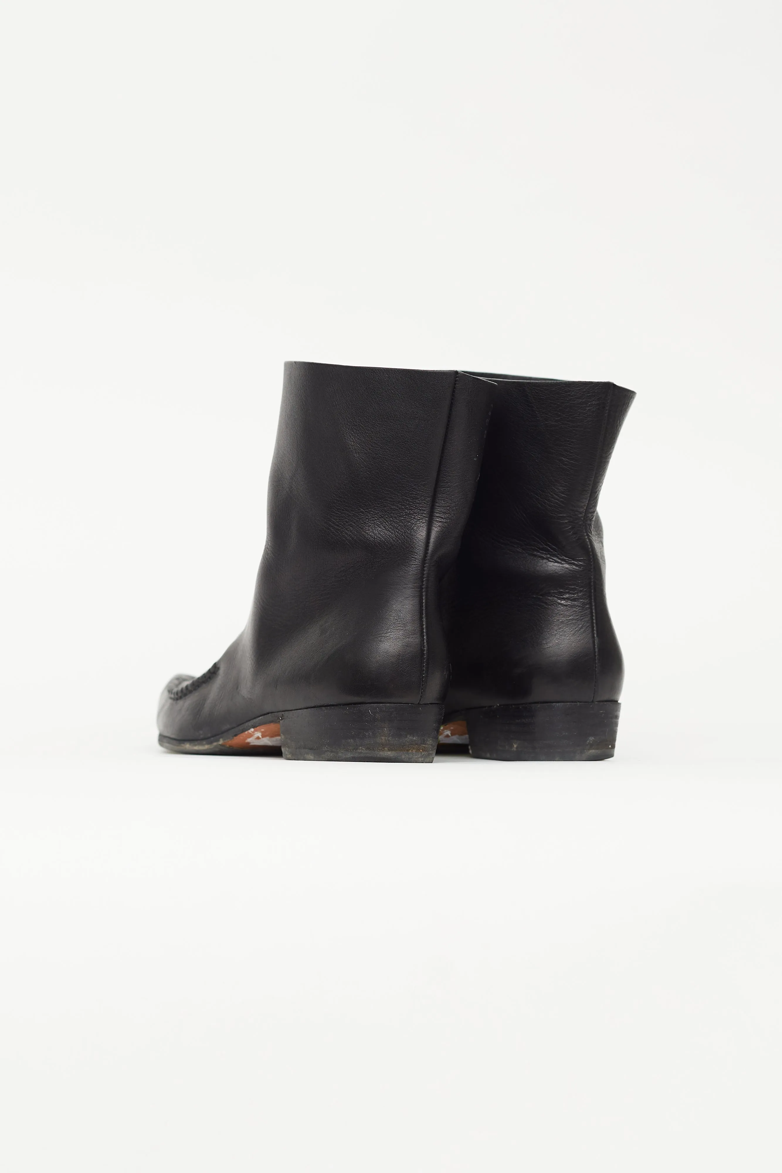Black Leather Pointed Toe Ankle Boot