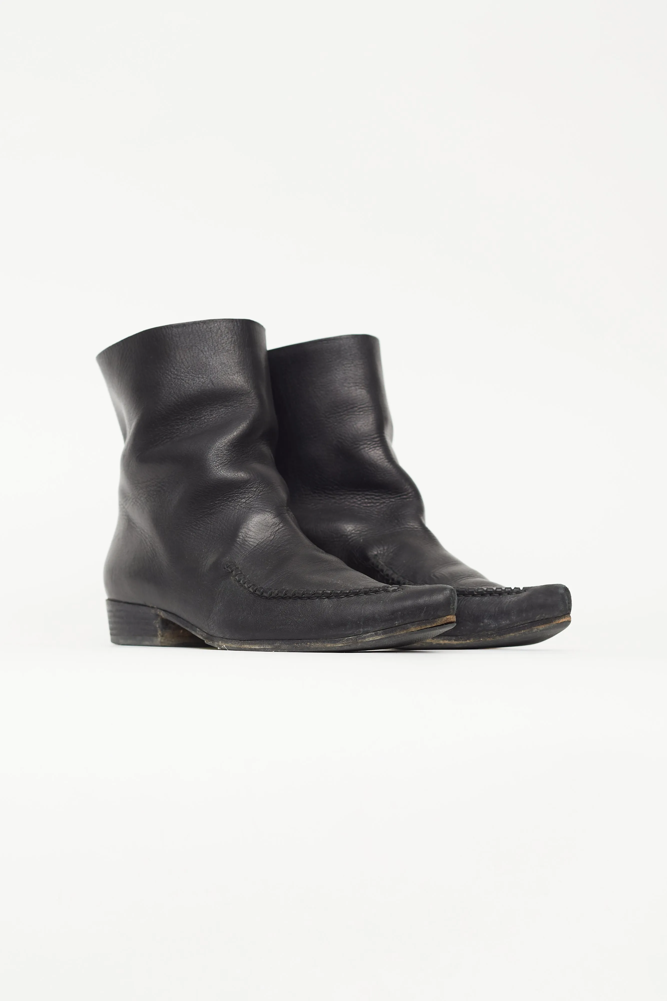 Black Leather Pointed Toe Ankle Boot