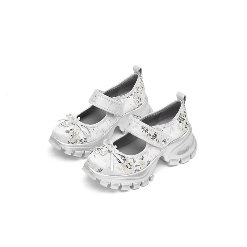 Butterfly Manor Butterfly Dream Series Chinoiserie Jane Shoes In Silver