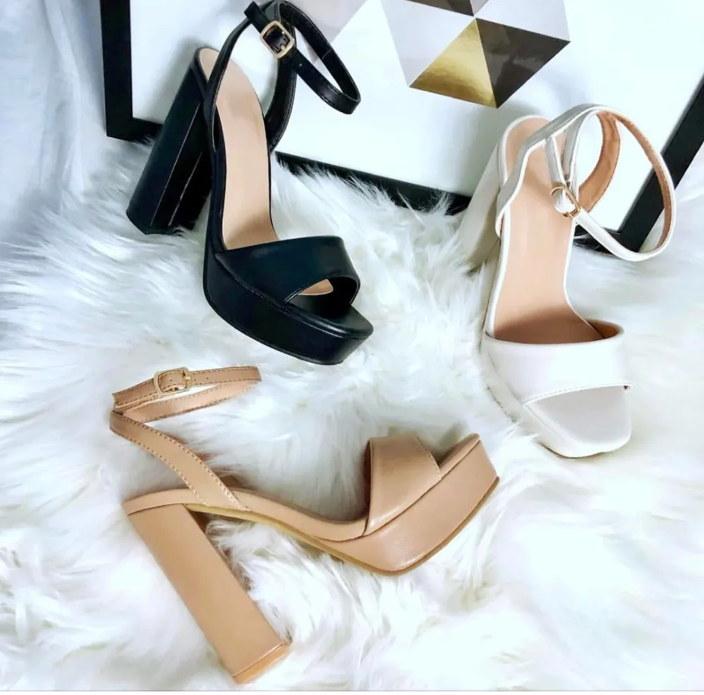 Jane Platform Heels in Nude